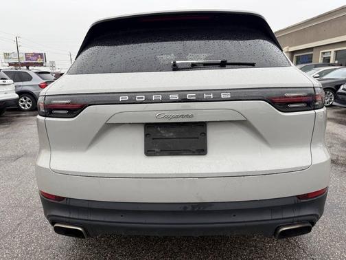 2021 Porsche Cayenne Cayenne