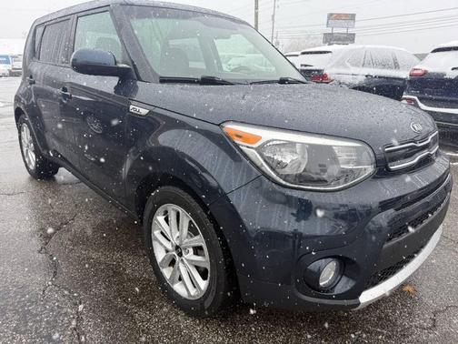 2017 Kia Soul +