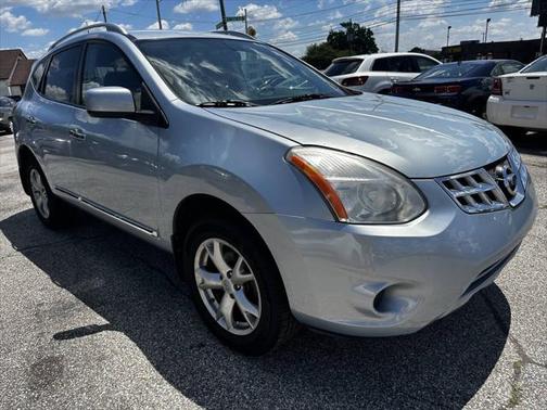 2011 Nissan Rogue SV