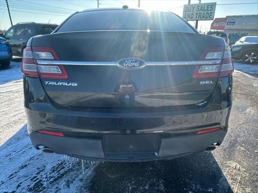 2013 Ford Taurus SEL