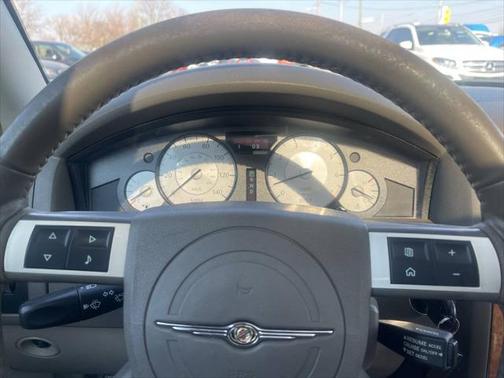 2010 Chrysler 300 Touring/Signature/Executive Series