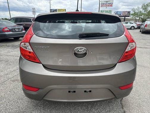 2012 Hyundai Accent SE