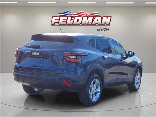 Blue Glow Metallic 2024 Chevrolet Trax LS