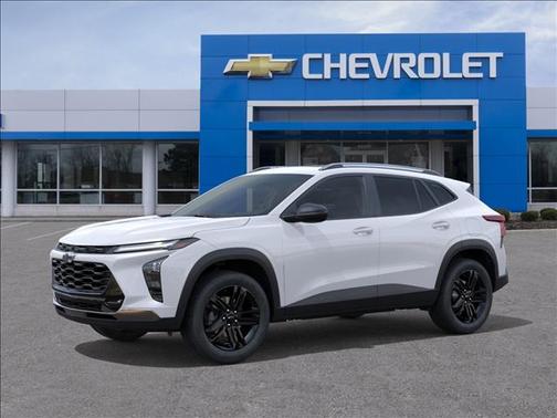 Summit White 2026 Chevrolet Trax ACTIV