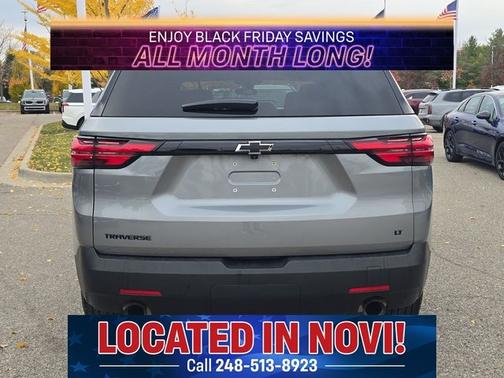 2023 Chevrolet Traverse LT Cloth