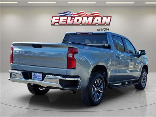Sterling Gray Metallic 2024 Chevrolet Silverado 1500 LT