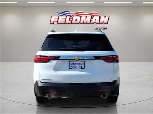 Summit White 2023 Chevrolet Traverse LT Leather