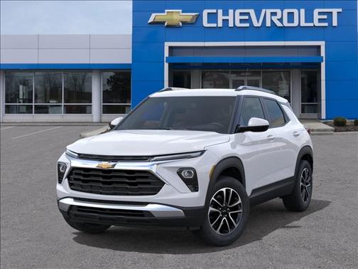 Summit White 2026 Chevrolet Trailblazer LT