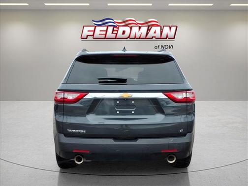 2021 Chevrolet Traverse LT Cloth