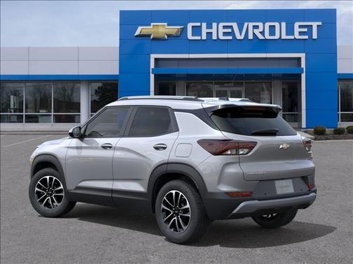 Sterling Gray Metallic 2026 Chevrolet Trailblazer LT