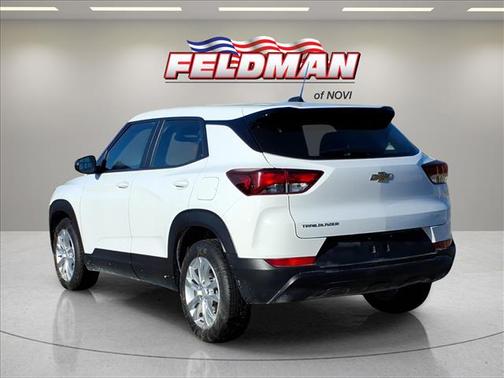 Summit White 2023 Chevrolet Trailblazer LS