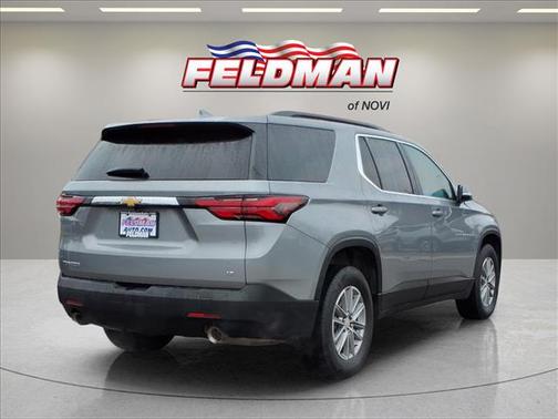 2023 Chevrolet Traverse LT Leather