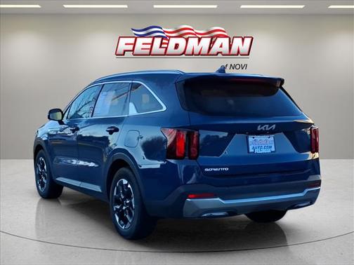 2025 Kia Sorento S