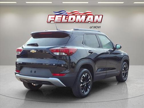 Mosaic Black Metallic 2022 Chevrolet Trailblazer LT