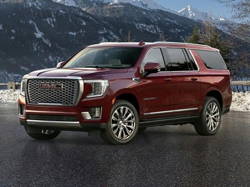 Summit White 2023 GMC Yukon XL AT4