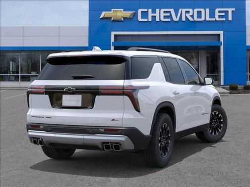 Polar White 2026 Chevrolet Traverse Z71
