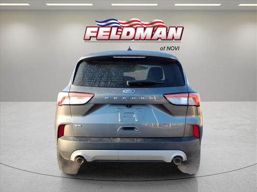 Gray 2021 Ford Escape SE