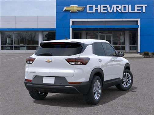 Summit White 2026 Chevrolet Trailblazer LS