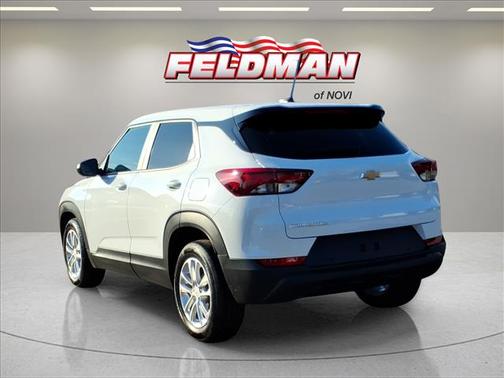 Summit White 2026 Chevrolet Trailblazer LS