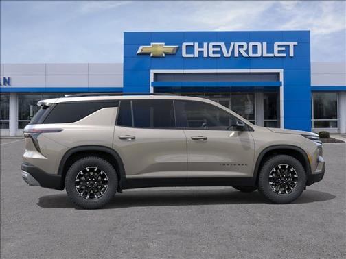 Sandstone Gray 2026 Chevrolet Traverse Z71