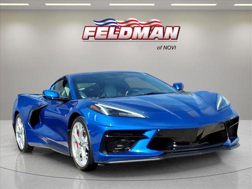 Elkhart Lake Blue Metallic 2021 Chevrolet Corvette Stingray w/2LT