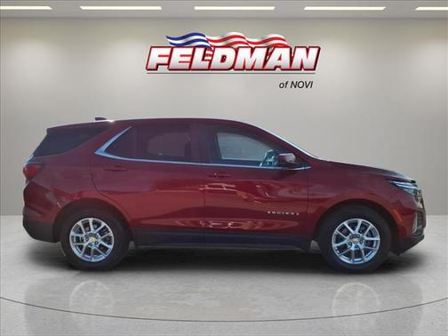 Cherry Red Tintcoat 2022 Chevrolet Equinox 1LT