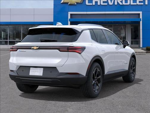 2026 Chevrolet Equinox EV LT 2
