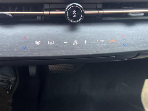 2025 Nissan ARIYA ENGAGE+