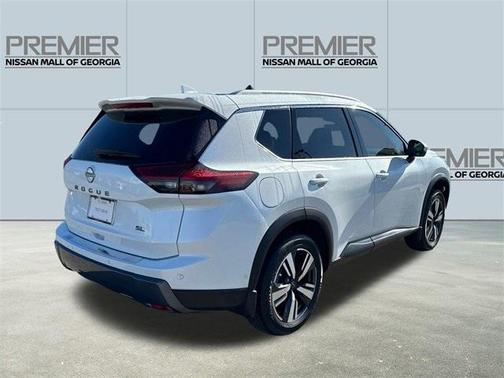 2025 Nissan Rogue SL