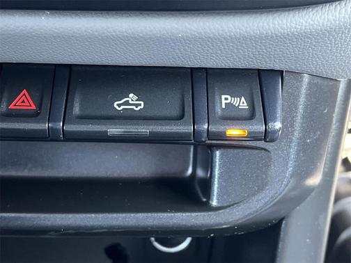 2021 GMC Canyon Elevation Standard