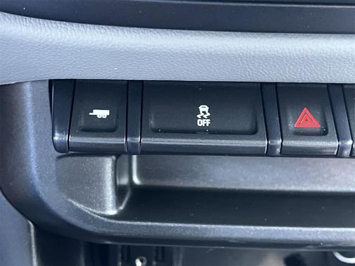2021 GMC Canyon Elevation Standard