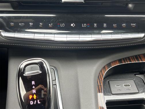 2023 Cadillac Escalade ESV Premium Luxury