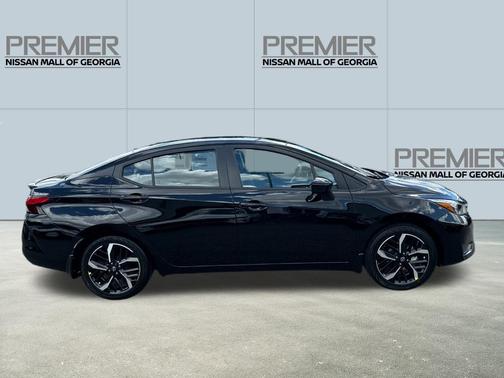 2025 Nissan Versa 1.6 SR