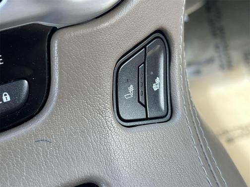 2018 GMC Yukon SLT Standard Edition