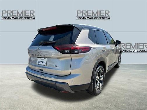 2025 Nissan Rogue SL