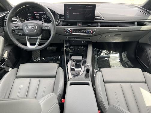 2023 Audi A4 45 S line Premium Plus