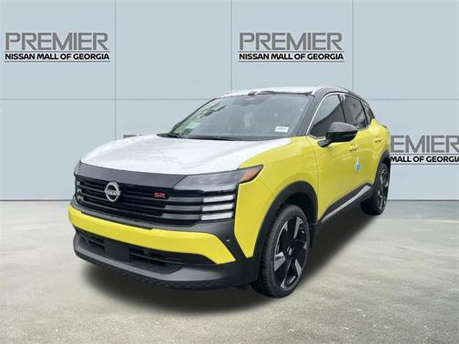 2025 Nissan Kicks SR