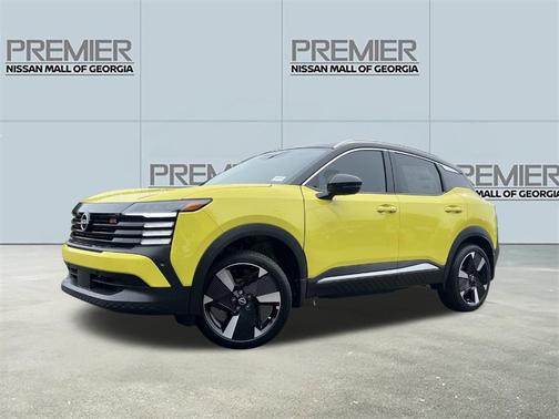 2025 Nissan Kicks SR