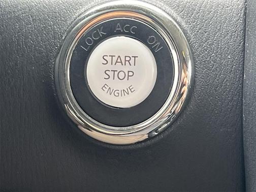 2022 Nissan Armada SV