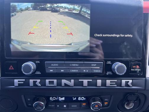2025 Nissan Frontier SV
