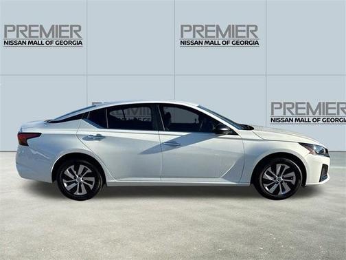 2025 Nissan Altima S
