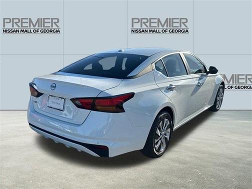 2025 Nissan Altima S