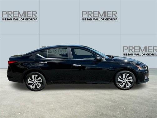 2025 Nissan Altima S