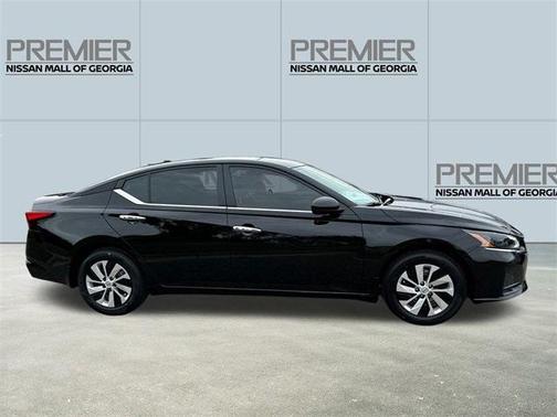 2025 Nissan Altima S