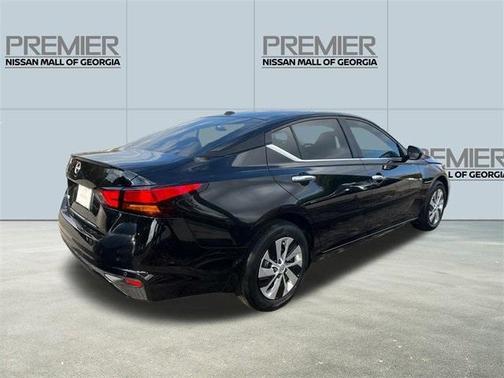 2025 Nissan Altima S