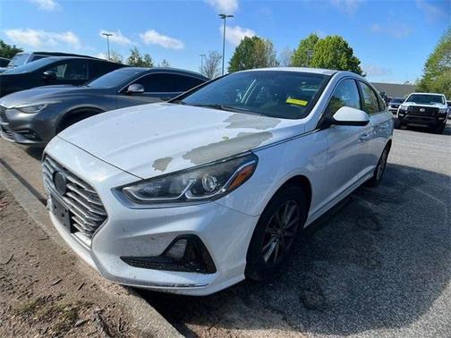 2018 Hyundai SONATA SE