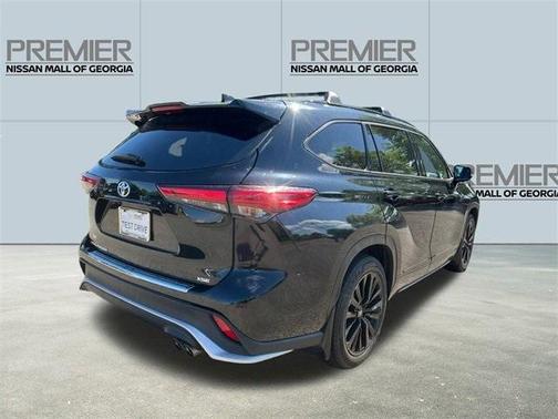 2023 Toyota Highlander XSE