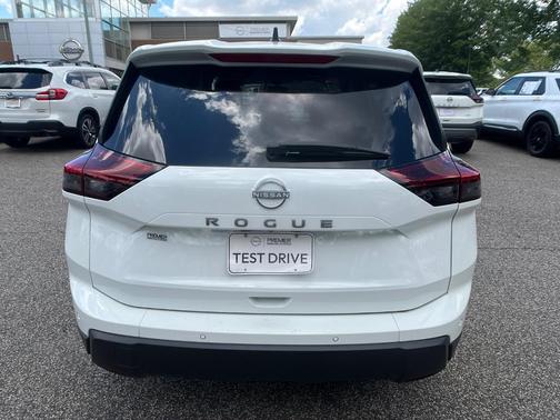 2024 Nissan Rogue S
