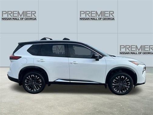 2025 Nissan Rogue Platinum