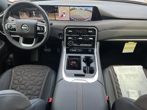2025 Nissan Armada Platinum